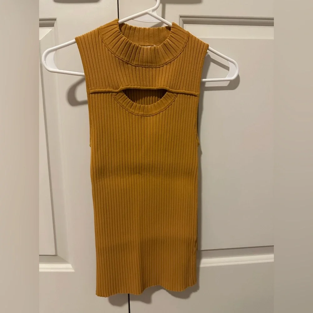 Mustard Ribbed Sleeveless Top - Picture 1 of 2